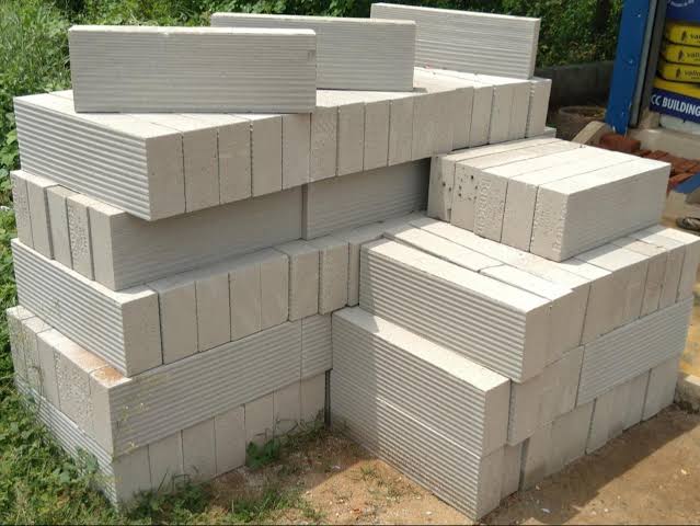 Lightweight concrete blocks